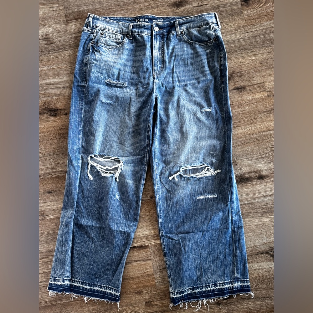 NWT Torrid Perfect Wide Leg Stretch Jeans Size 20 Regular